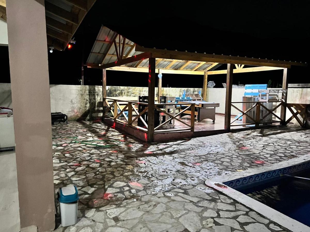 Sunflower Village Villa Girasoles Jarabacoa Exterior photo