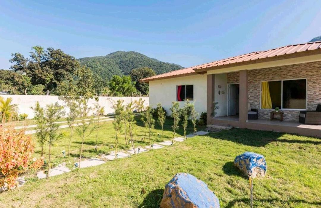 Sunflower Village Villa Girasoles Jarabacoa Exterior photo